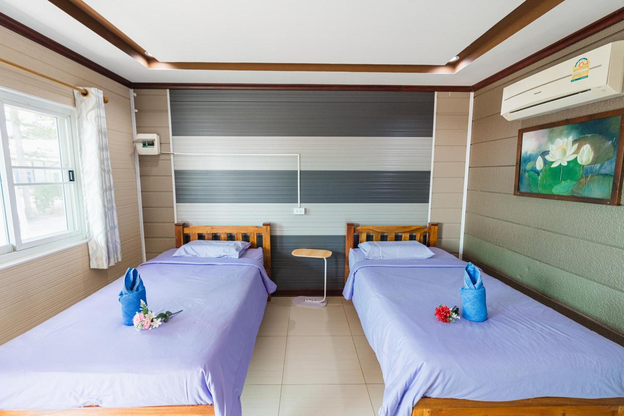 Baan Sabuy Jung Hotel Aranyaprathet Exterior photo