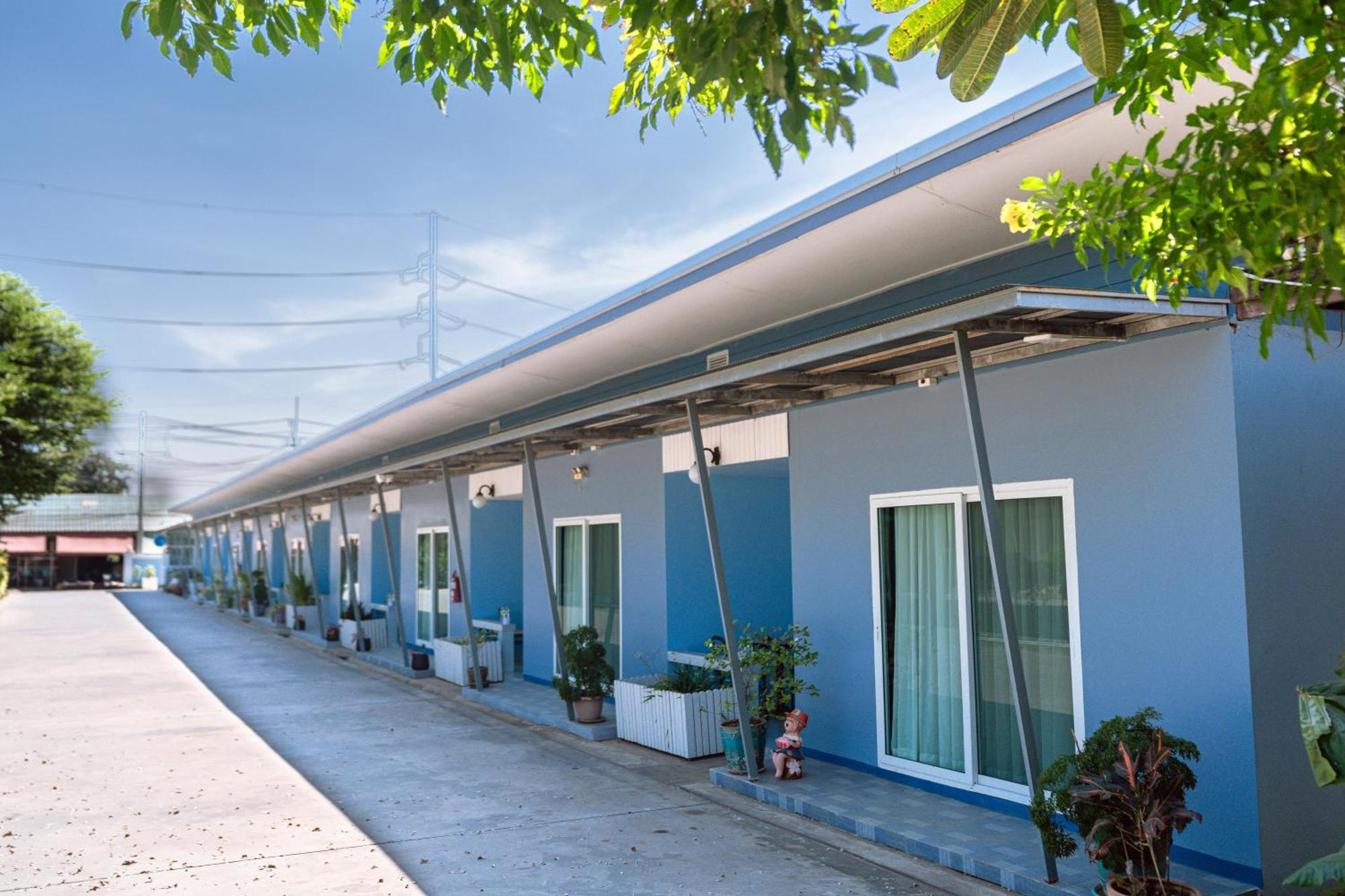 Baan Sabuy Jung Hotel Aranyaprathet Exterior photo