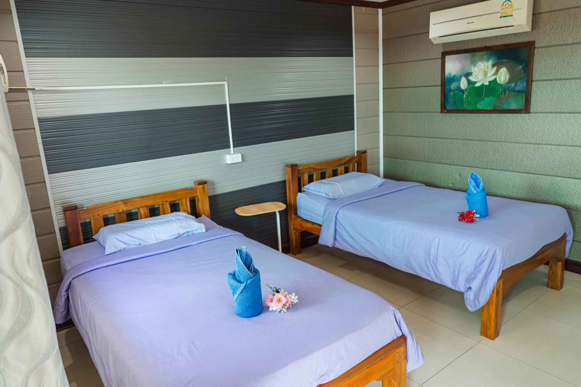 Baan Sabuy Jung Hotel Aranyaprathet Exterior photo